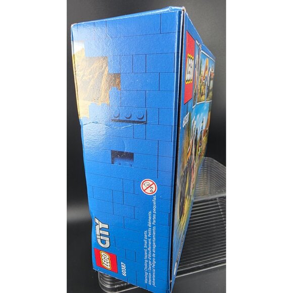 Lego City #60387 4x4 Off-Roader Adventures Set 252 Pieces Working Suspension Age - Picture 7 of 7